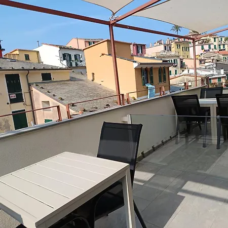 Santa Marta - *