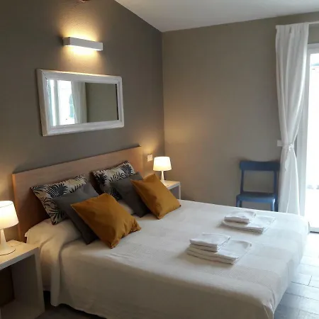 Santa Marta - 3*
