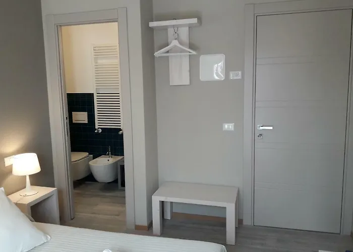 Santa Marta - 3* Vernazza